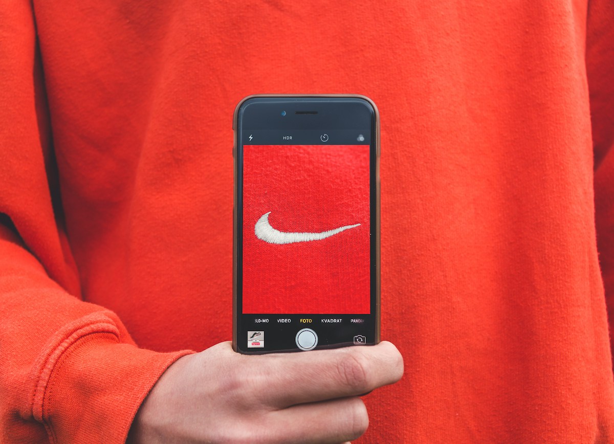 IA en marketing digital: ¿está la creatividad automatizada acabando con la autenticidad?