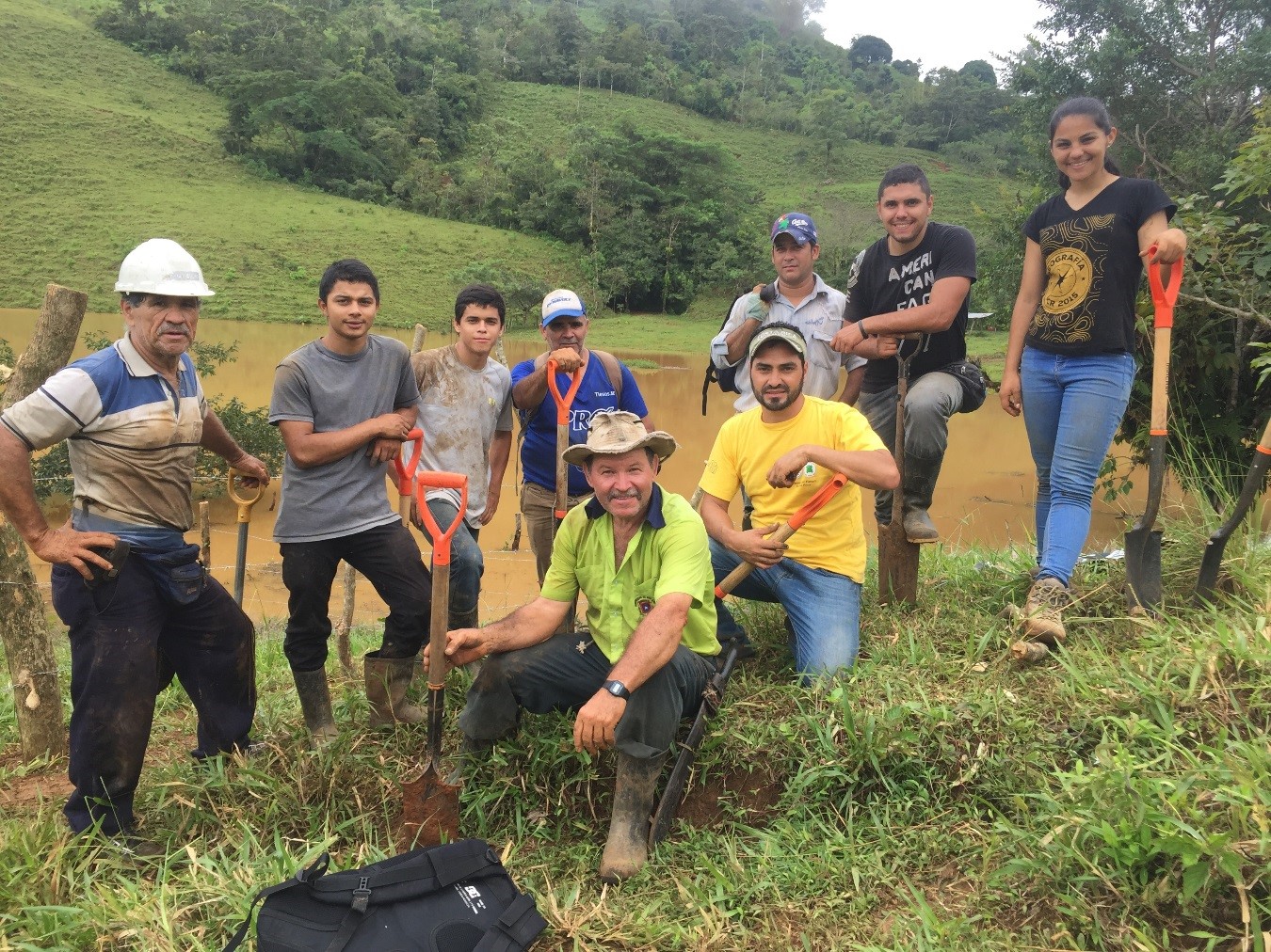El Programa REDD+ Landscape / CCAD-GIZ apoya a la restauración de nacientes de agua en Costa Rica