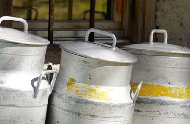 Acuerdo de la Junta Directiva de AGAPROL y el precio de la leche